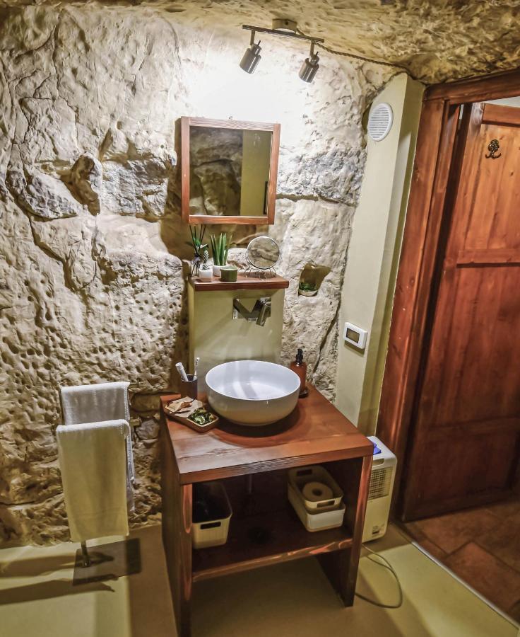 モーディカ Domum In Petra Casa Nella Roccia Self Check - Inヴィラ エクステリア 写真