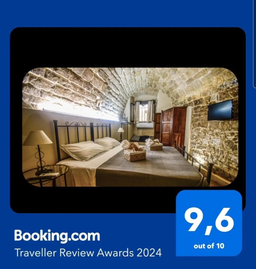 モーディカ Domum In Petra Casa Nella Roccia Self Check - Inヴィラ エクステリア 写真